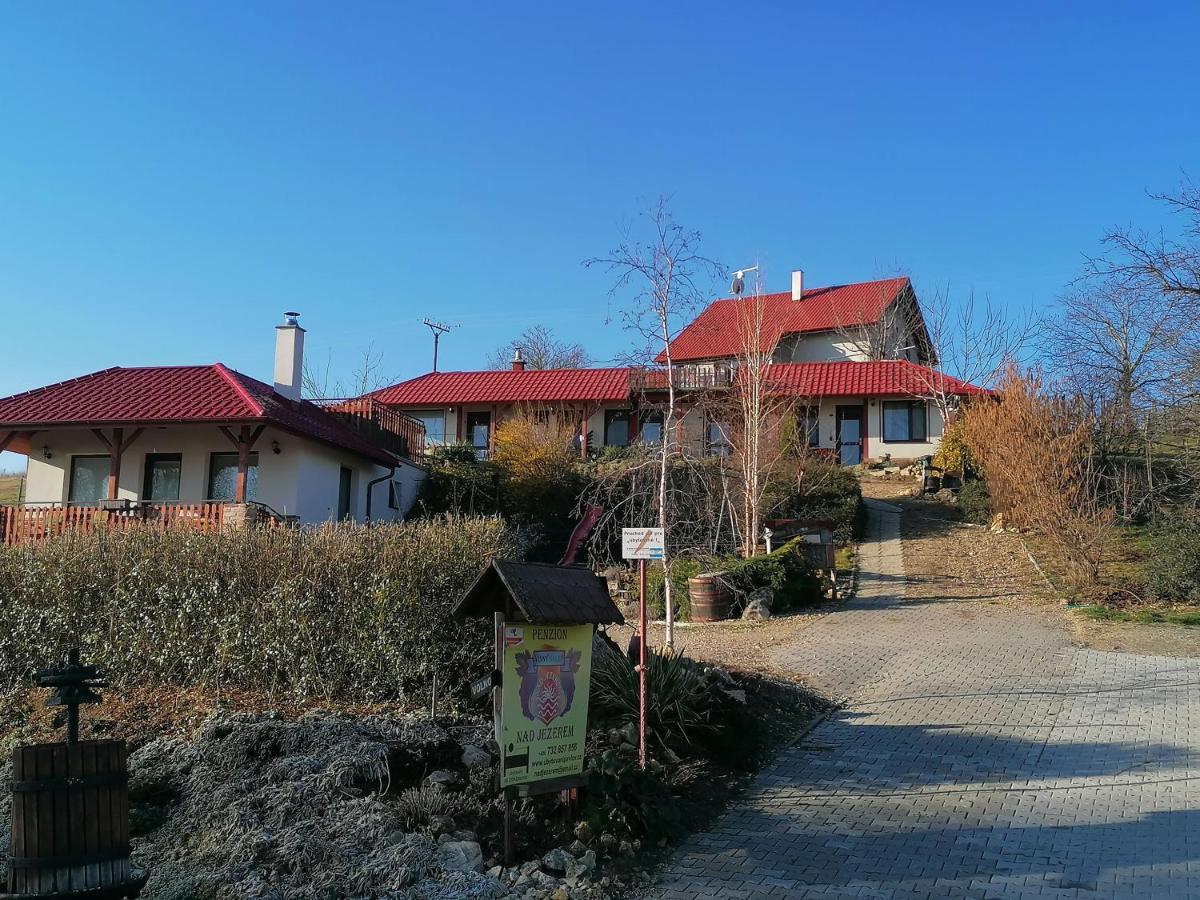 Penzion Nad Jezerem Pavlov Zewnętrze zdjęcie