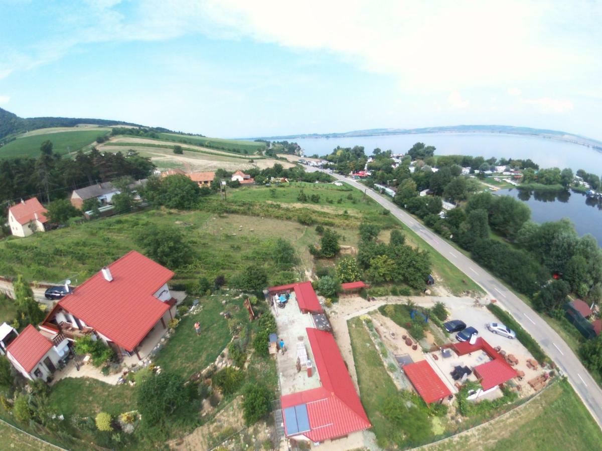 Penzion Nad Jezerem Pavlov Zewnętrze zdjęcie